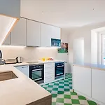 Azzurra 5br Cascais