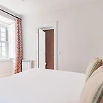 Ferienhaus Azzurra 5br Cascais